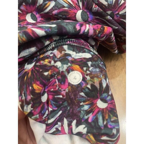 Lululemon Swift Speed High-Rise Tight 28" Fluoro Floral Electric Pink Multi Sz 4 - Picture 6 of 12